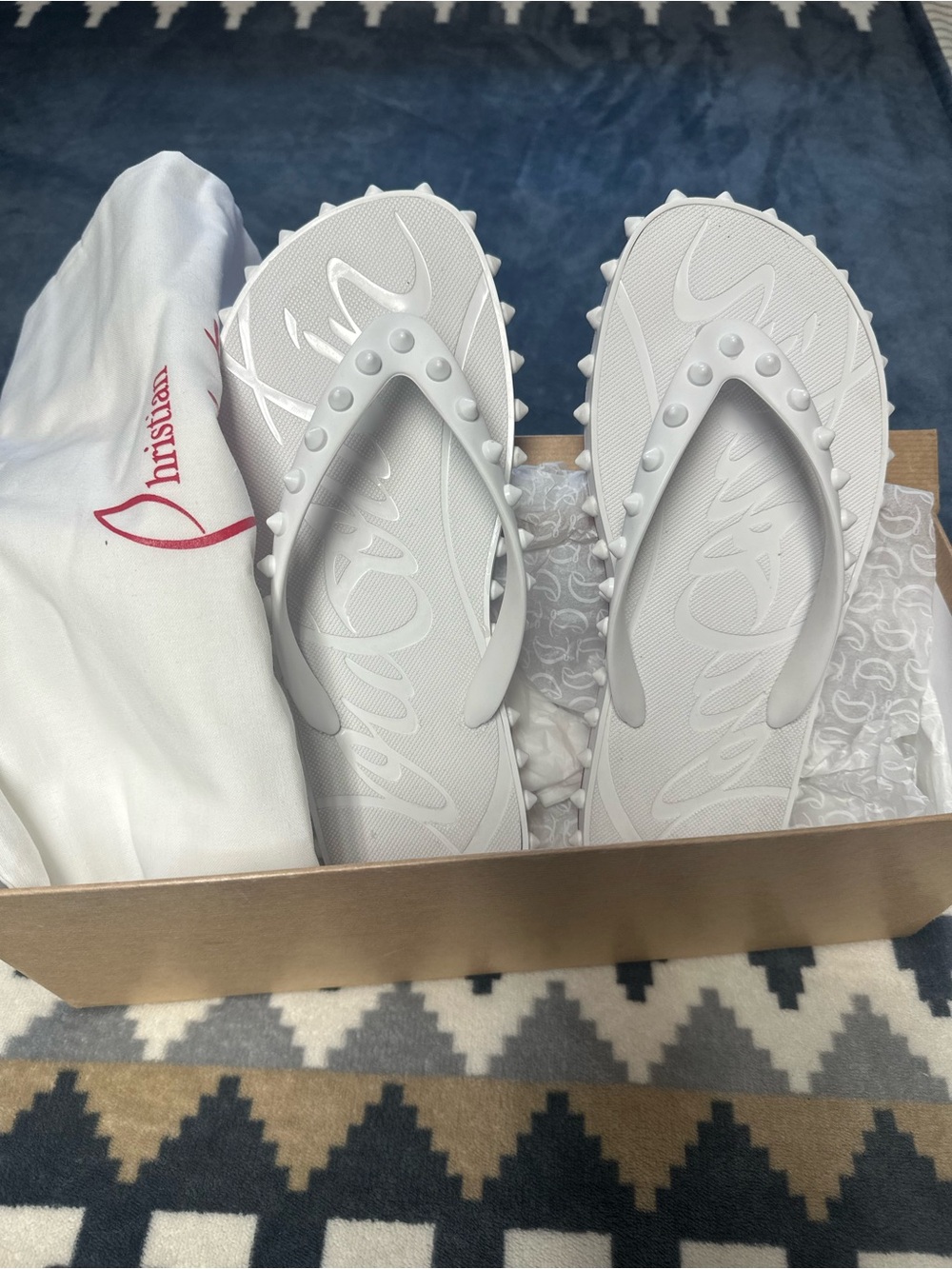 Christian Louboutin White Spike-Trim Rubber Flip Flops